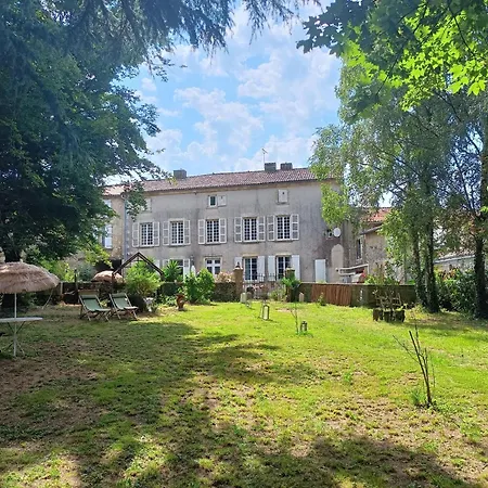 Bed & Breakfast Chez Celia *